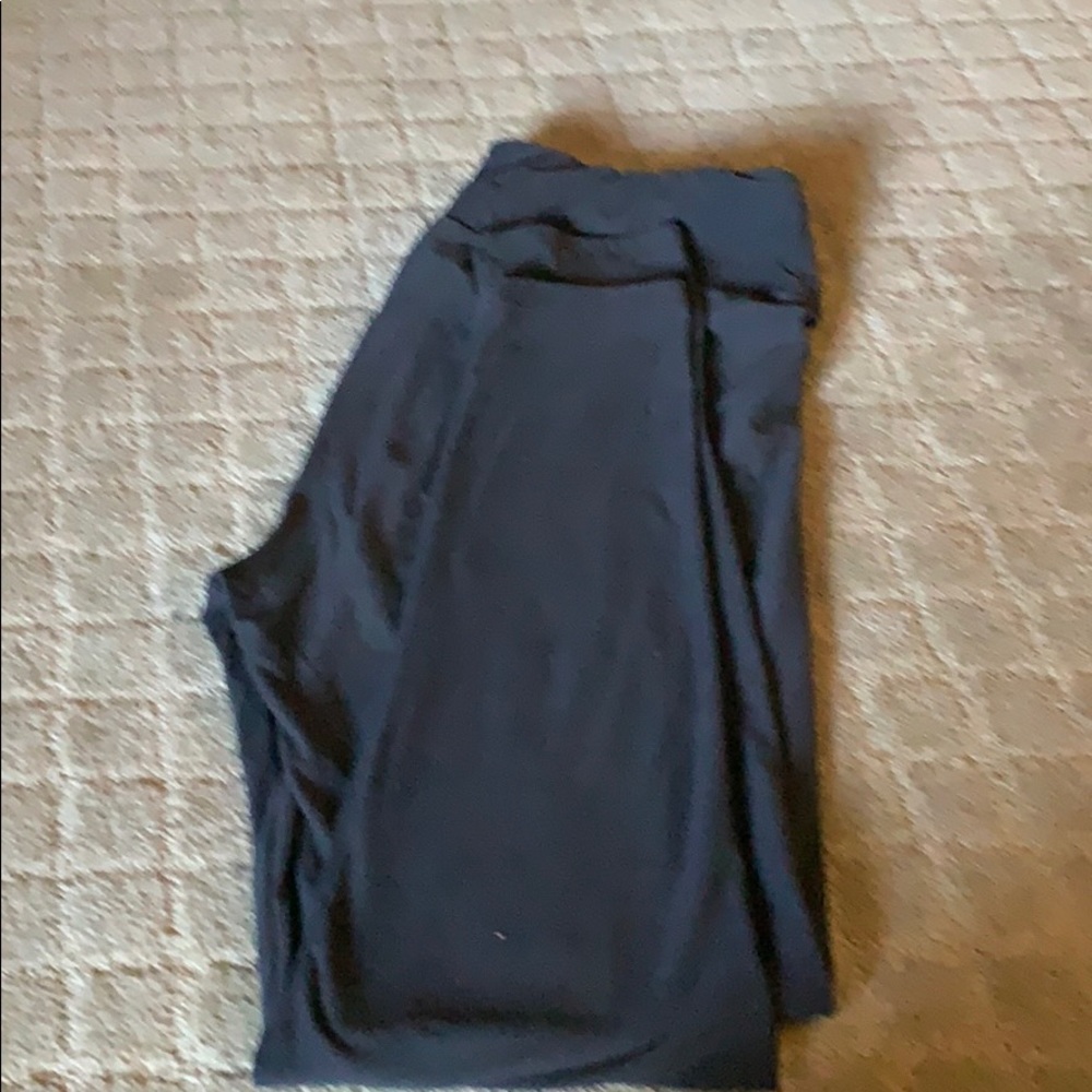 LulaRoe black leggings TC